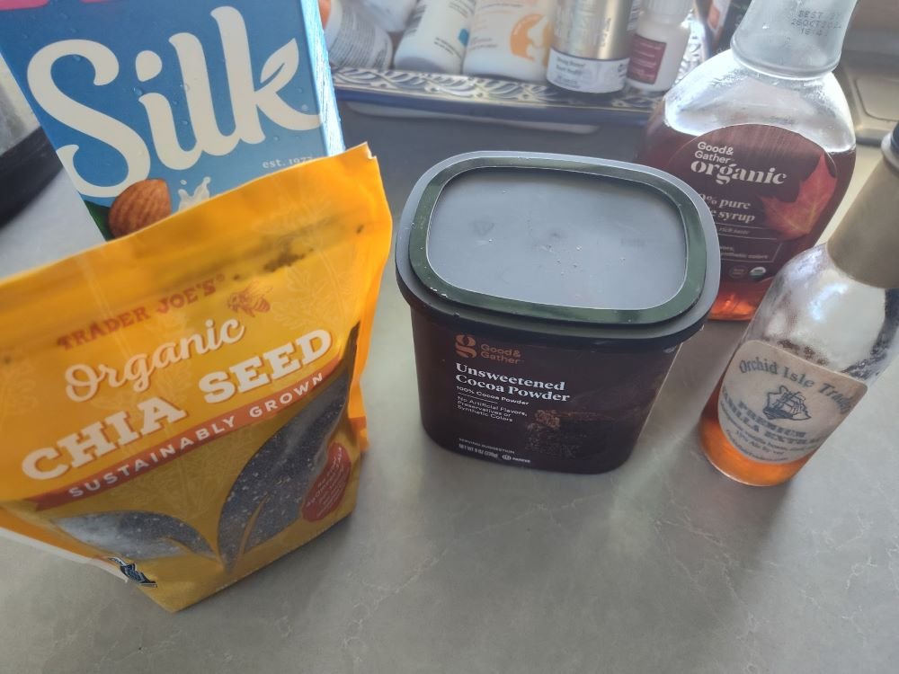 low carb chocolate chia seed pudding ingredients