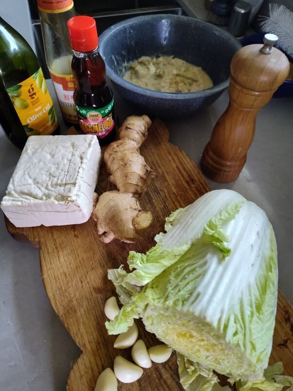 Ingredients for this chicken and tofu soup recipe