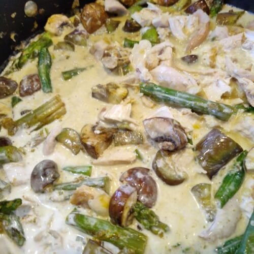 Curry-eggplant-chicken-adding-coconut-milk-1