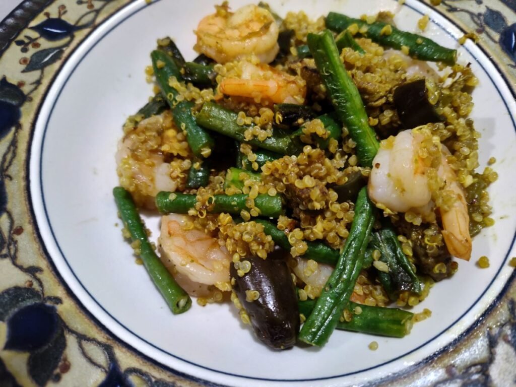 Healthy Garlic Shrimp with Quinoa