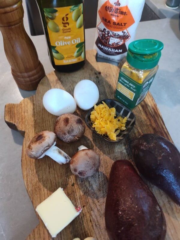 Ingredients for this avocado and eggs keto eggs