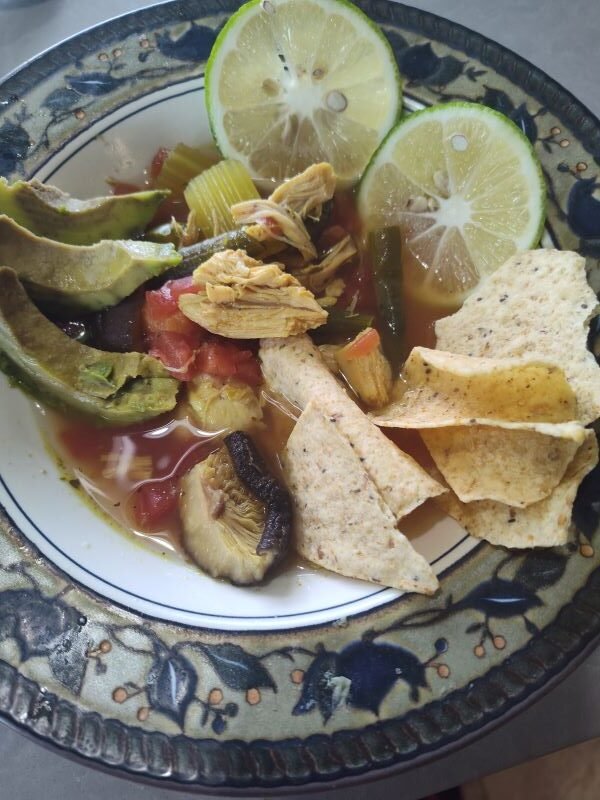 Toppings for your Mexican chicken tortilla soup