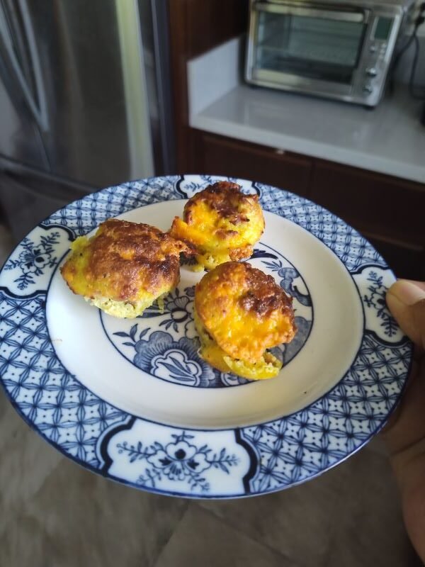 keto ham and cheese muffins