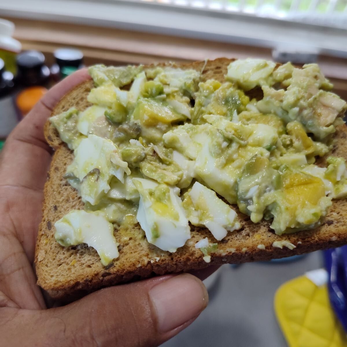 Avocado Egg Salad with chicken